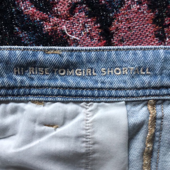 American Eagle Hi-Rise Tomgirl Shortals - Picture 6 of 9
